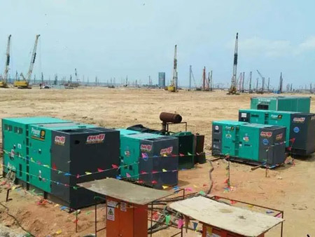 长丰镇柴油发电机组干式空气滤清器的维护成本高吗？