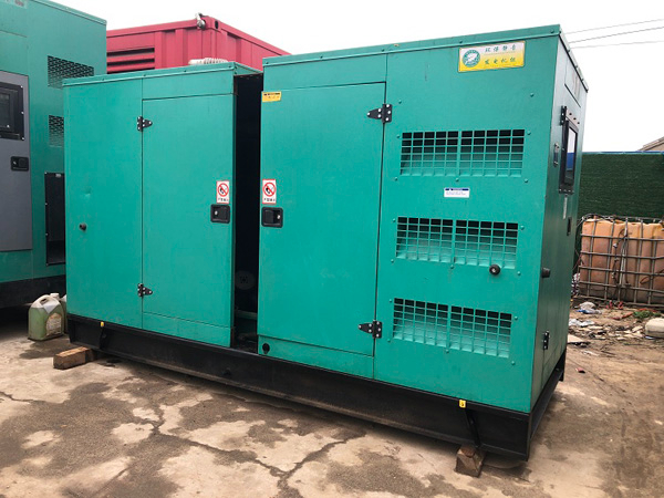 长丰镇怎样合理控制磷酸铁锂蓄电池的充放电倍率以延长其使用寿命？