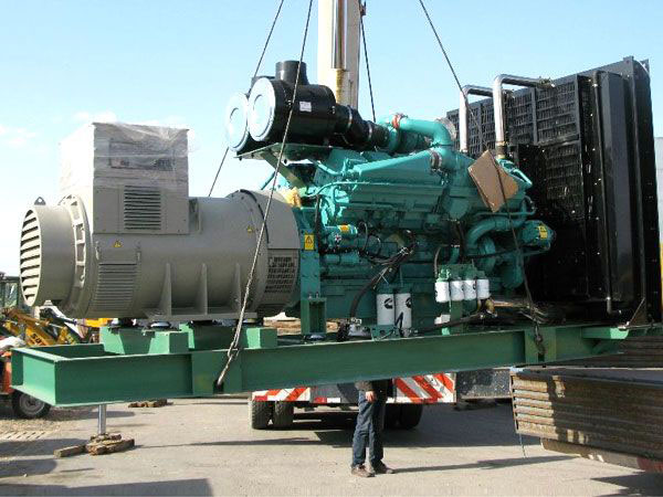 长丰镇冬季柴油发电机启动前，如何检查燃油标号是否适配？